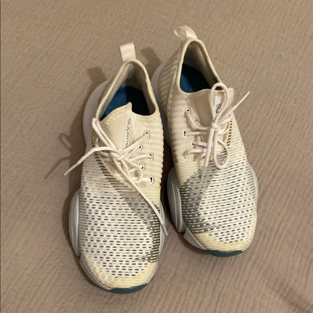 NIKE SUPERREP Off-White and Light Gray Running Shoes. Size 7.5 - Picture 5 of 13
